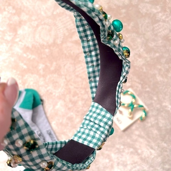 Brand New St. Patrick Day Set Green Beaded Gingham Headband Disney Socks Hoops main image 12